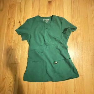 Greys Anatomy: color HUNTER (green). Top XS.